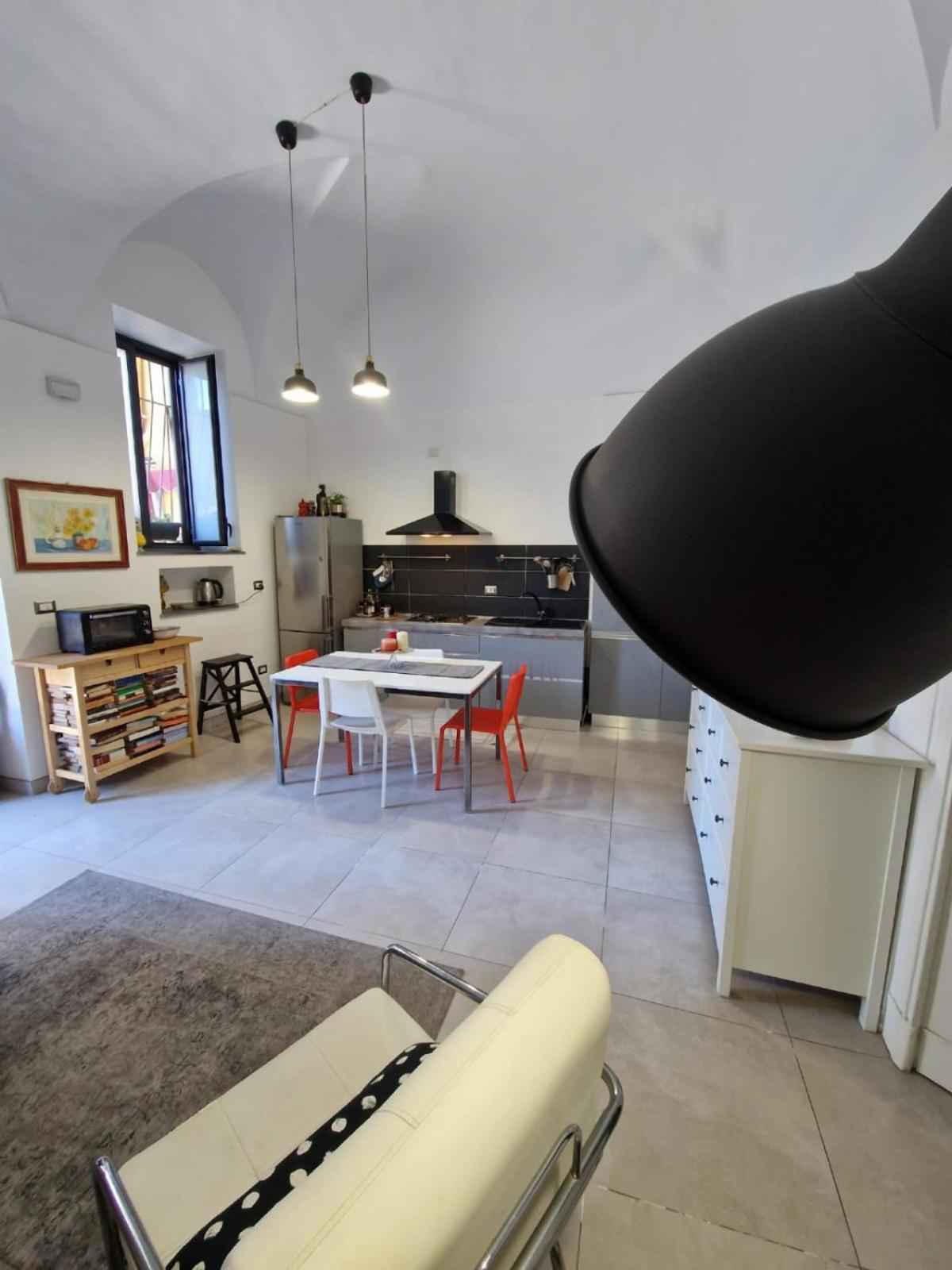 Elvira Home Катания Екстериор снимка