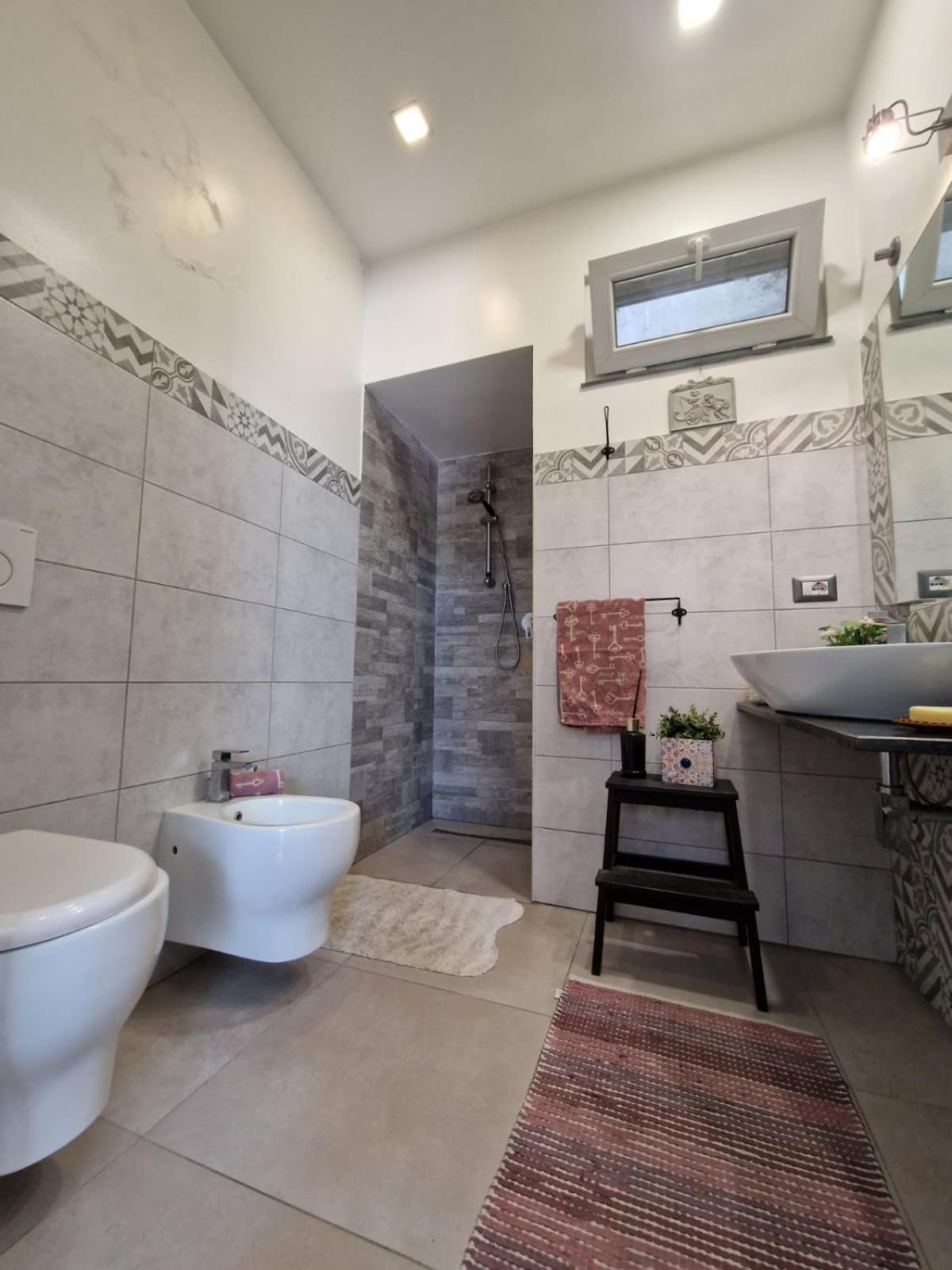 Elvira Home Катания Екстериор снимка